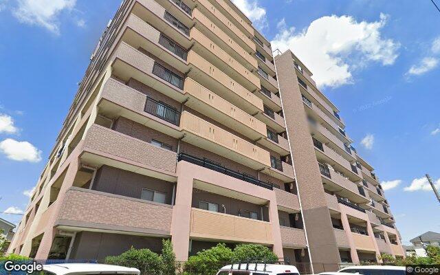ロータリーパレス三郷金町の外観（Googleストリートビュー）