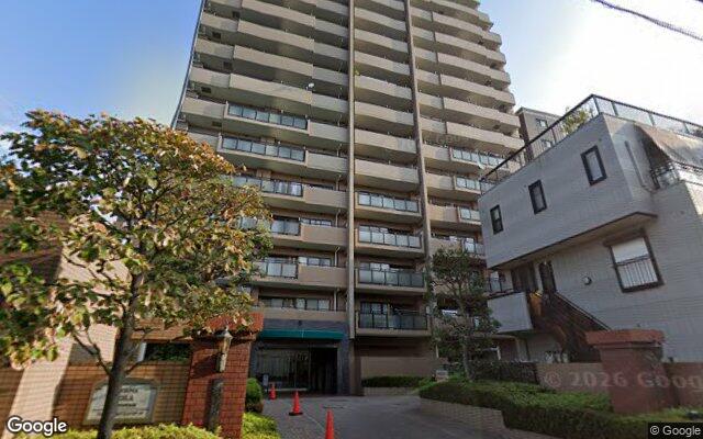 ライフピア草加グランドステージの外観（Googleストリートビュー）