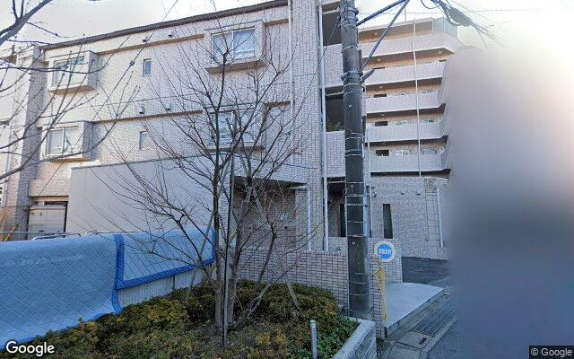 ライオンズガーデン鶴瀬の外観（Googleストリートビュー）