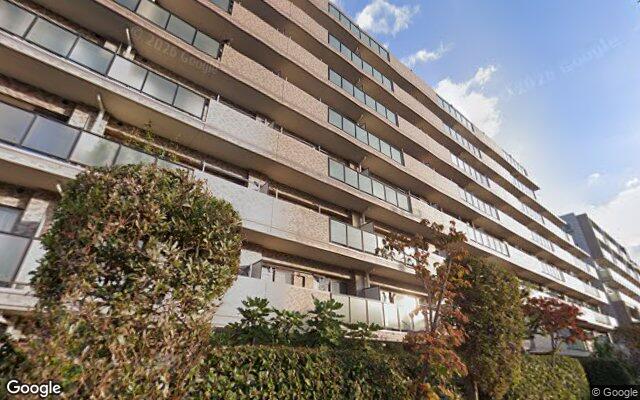 レクセルマンション新越谷の外観（Googleストリートビュー）