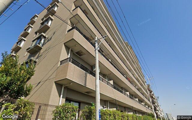 コスモ戸田公園リバーシティイーストの外観（Googleストリートビュー）