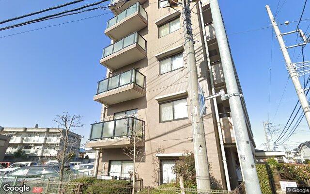 マノー大宮の外観（Googleストリートビュー）