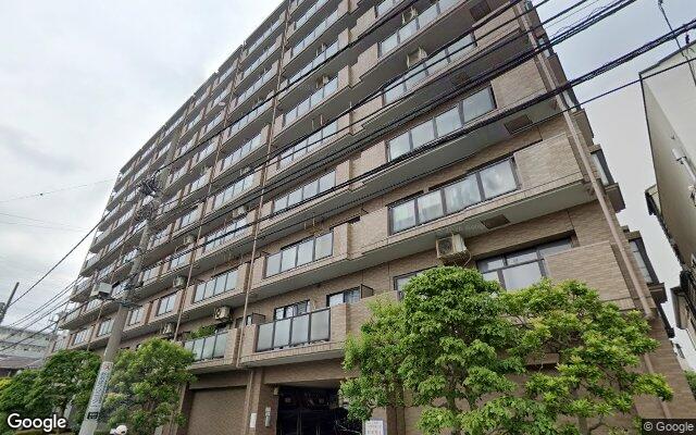 ライオンズステーションプラザ北越谷の外観（Googleストリートビュー）