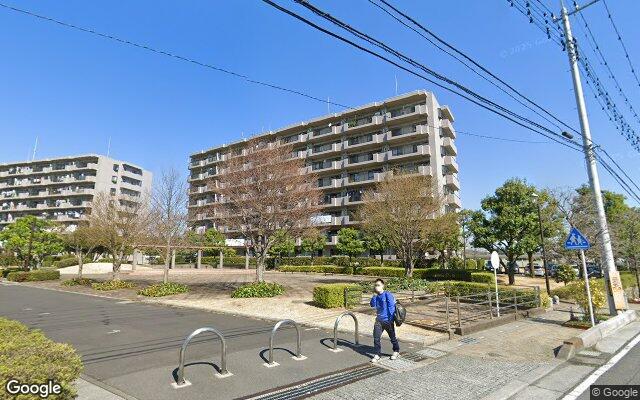 プロムナード大宮春野A-3番館の外観（Googleストリートビュー）