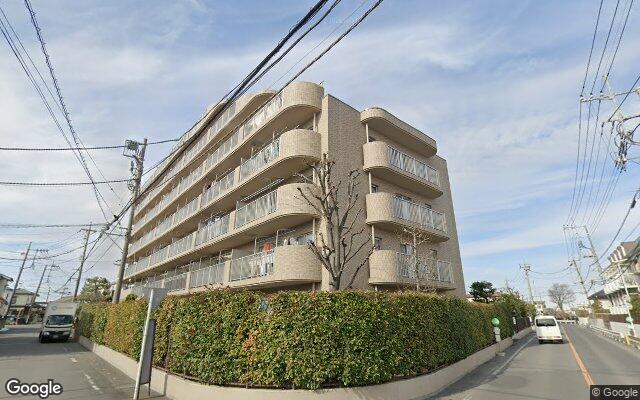 ソフィア春日部の外観（Googleストリートビュー）