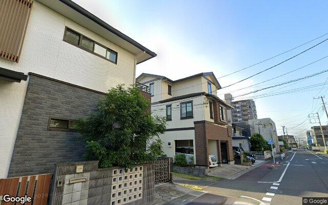 ウインベルデュエット草加1の外観（Googleストリートビュー）