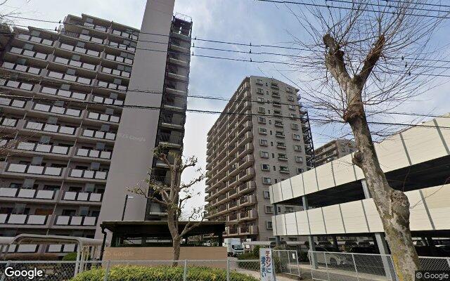 ライオンズガーデン花崎C棟の外観（Googleストリートビュー）