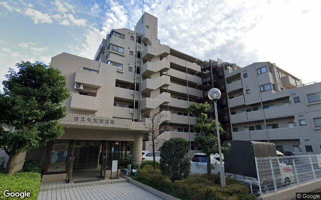 コスモ大宮公園の外観（Googleストリートビュー）