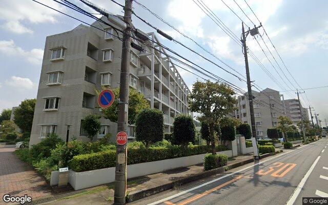 エステシティ所沢セントラルハイツの外観（Googleストリートビュー）