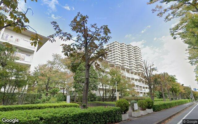 志木ニュータウン中央の森壱番街2号棟の外観（Googleストリートビュー）