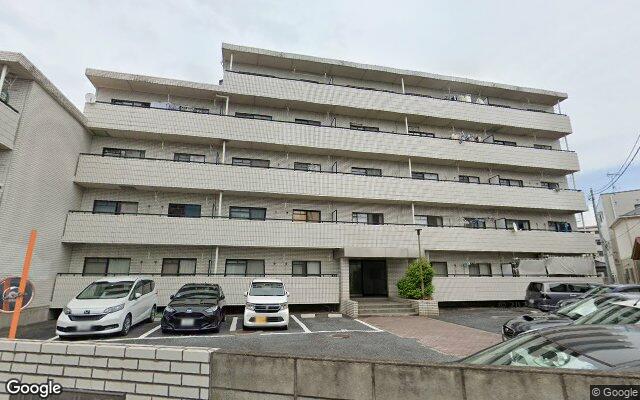 パレドール久喜の外観（Googleストリートビュー）