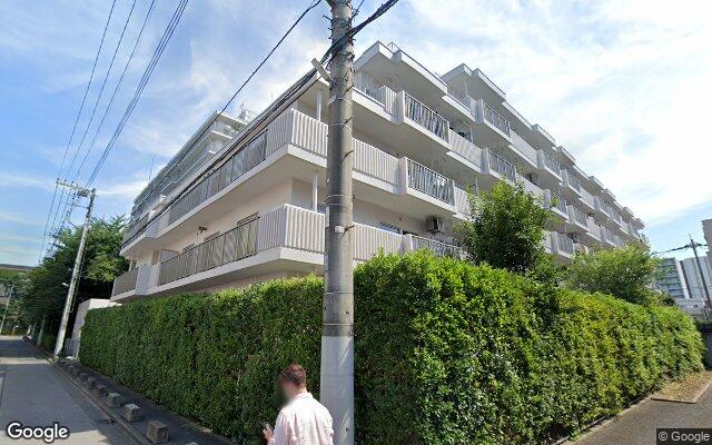 浦和パークファミリアB棟の外観（Googleストリートビュー）