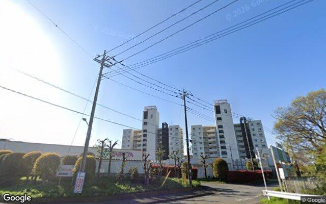 川越グリーンパークP-2の外観（Googleストリートビュー）