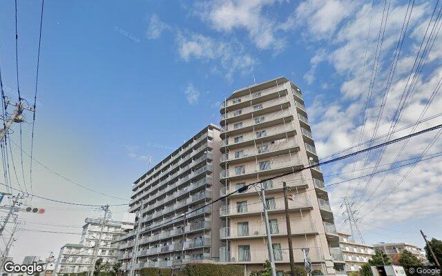 コトー朝霞中央公園の外観（Googleストリートビュー）