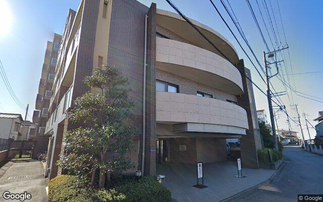 マノー取手ヒルズの外観（Googleストリートビュー）