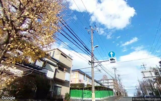ロイヤルシーズン宮前平の外観（Googleストリートビュー）