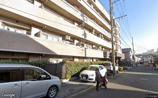 ナイスアーバン青葉台の外観（Googleストリートビュー）