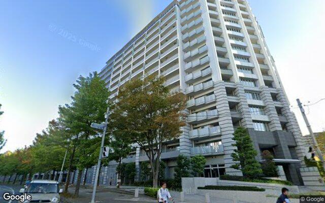 プライムアリーナ新百合ヶ丘の外観（Googleストリートビュー）