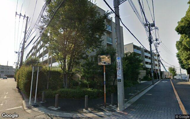 プラウド横濱ヒルトップの外観（Googleストリートビュー）