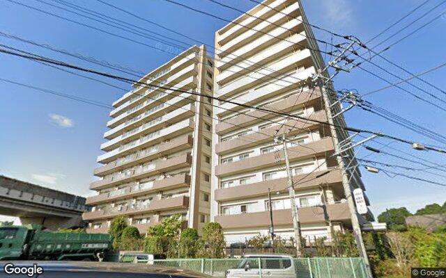 Dスクエアさがみ野の外観（Googleストリートビュー）