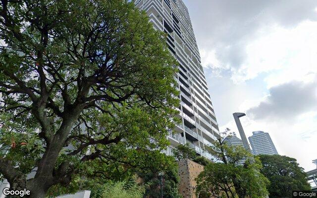 パークタワー横濱ポートサイドの外観（Googleストリートビュー）