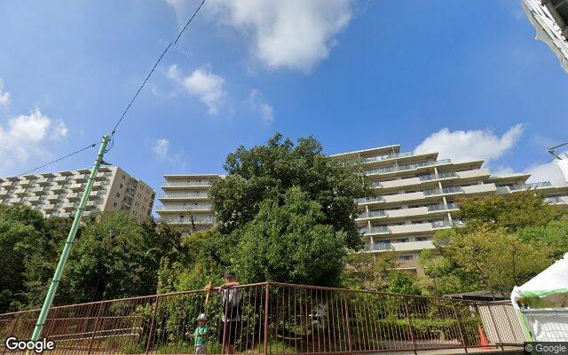 グランドメゾン東戸塚2番館の外観（Googleストリートビュー）