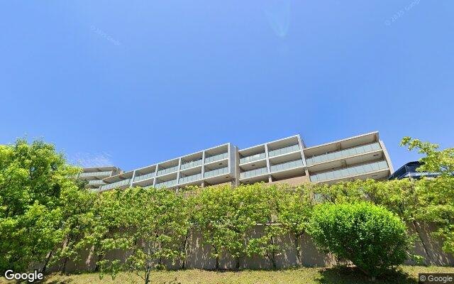 ヴェルデマーレコスモ横濱汐見台B棟の外観（Googleストリートビュー）