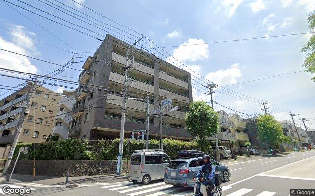 クオス横浜日限山の外観（Googleストリートビュー）