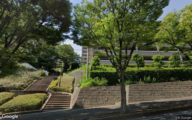 シティ能見台つどいの街四番館の外観（Googleストリートビュー）