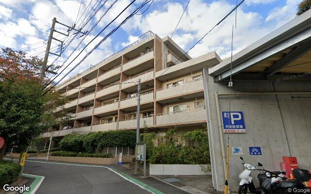 リステージ響の森横濱鶴見の外観（Googleストリートビュー）