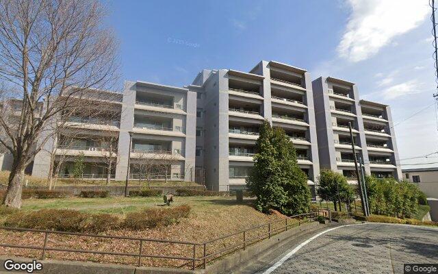 ドレッセあざみ野コリーナコートの外観（Googleストリートビュー）