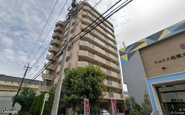 ローヤルシティ相模大野の外観（Googleストリートビュー）