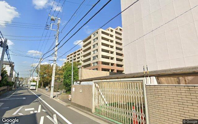 ディアパークスコンフォートスクエアの外観（Googleストリートビュー）