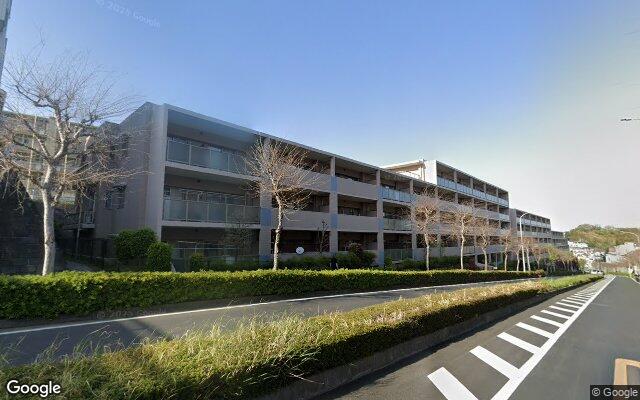 ビューリッシュ港北ニュータウンヴェルディーヌ棟の外観（Googleストリートビュー）