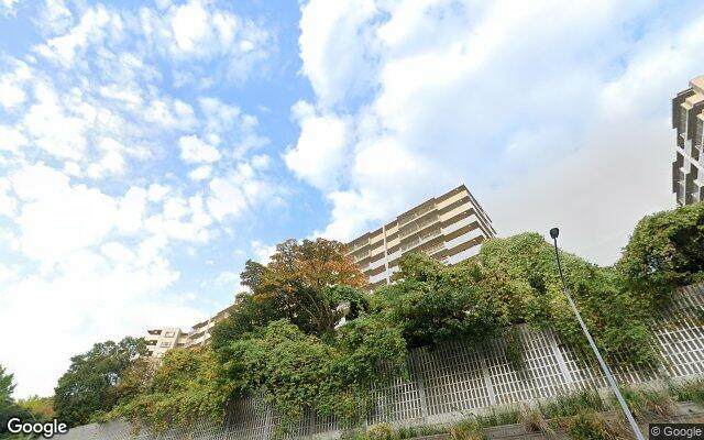 ラムーナ横浜戸塚スカイリッジD棟の外観（Googleストリートビュー）
