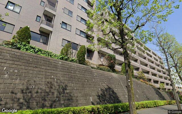 フレスコート青葉の丘の外観（Googleストリートビュー）