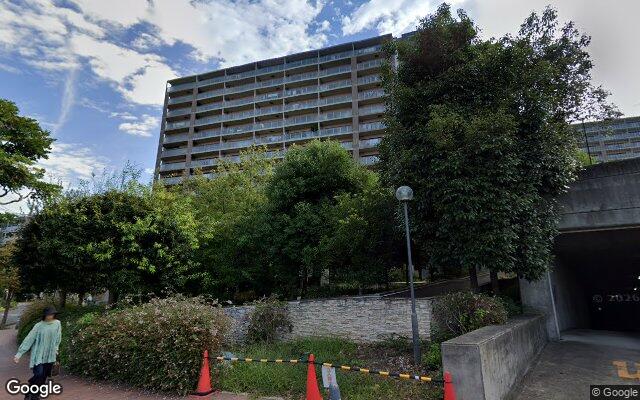 パークアリーナセントラルウイングウエストの外観（Googleストリートビュー）