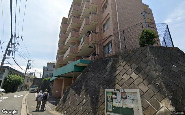 ヴェルビュ上大岡の外観（Googleストリートビュー）