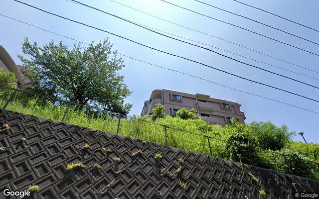 ビクトリアヒルズ横濱サウスバラード棟の外観（Googleストリートビュー）