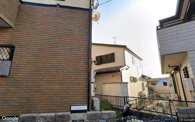 フローレンスパレス鴨居3の外観（Googleストリートビュー）
