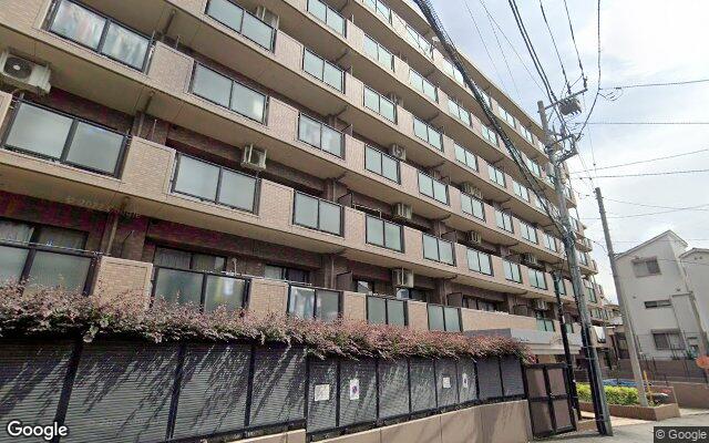 ライオンズマンション横浜三春台の外観（Googleストリートビュー）