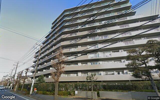 パークヴェール橋本の外観（Googleストリートビュー）