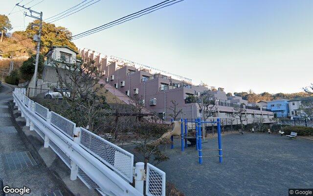 ガーデンテラス逗子東の外観（Googleストリートビュー）