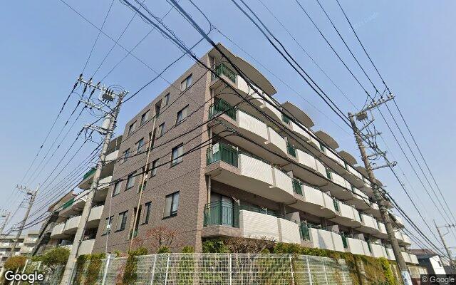 エルコモド鷺沼の外観（Googleストリートビュー）