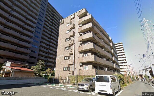 ドラゴンマンション町田参番館の外観（Googleストリートビュー）