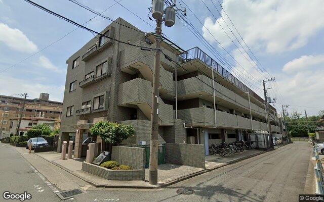 ロイヤルステージ桜ヶ丘の外観（Googleストリートビュー）