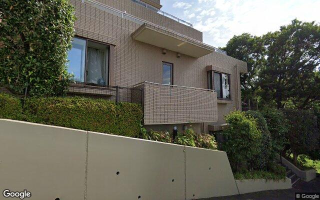 パークハイム南山手弍番館の外観（Googleストリートビュー）
