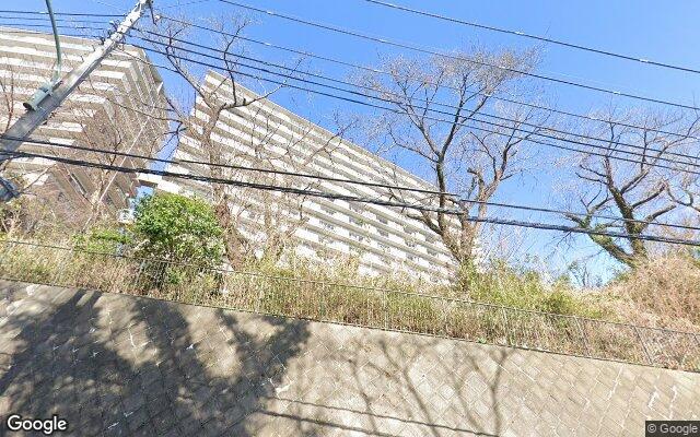 エステスクエア本厚木弐番館の外観（Googleストリートビュー）