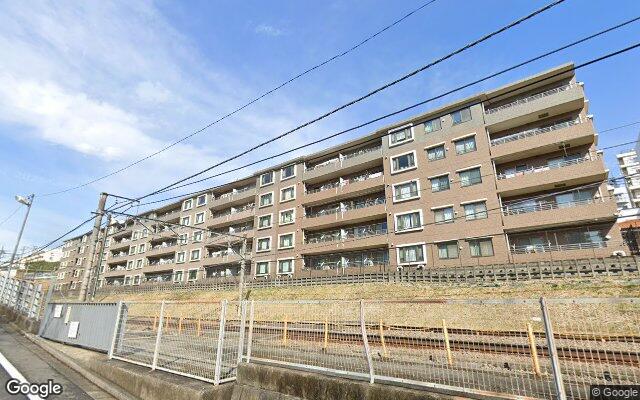 東急ドエルアルス藤が丘の外観（Googleストリートビュー）