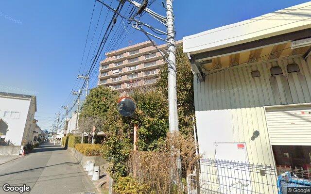 ライオンズガーデン橋本の外観（Googleストリートビュー）